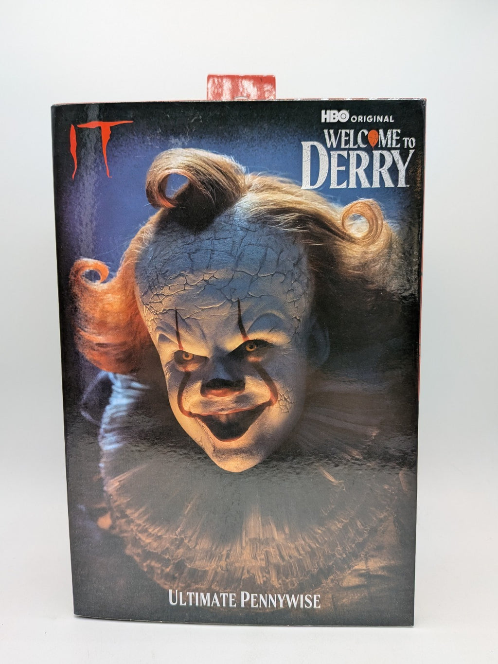 NECA 2026 IT Welcome to Derry Ultimate Pennywise Figure 