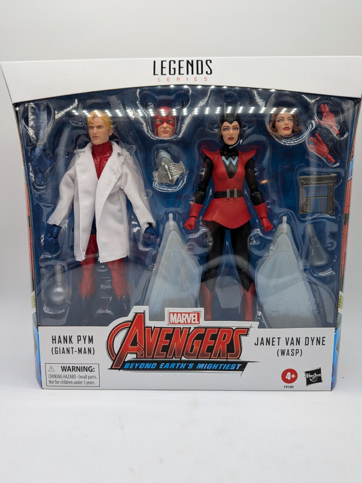 Hasbro 2024 Marvel Legends Hank Pym (Giant-Man) & Janet Van Dyne (Wasp) 2-Pack