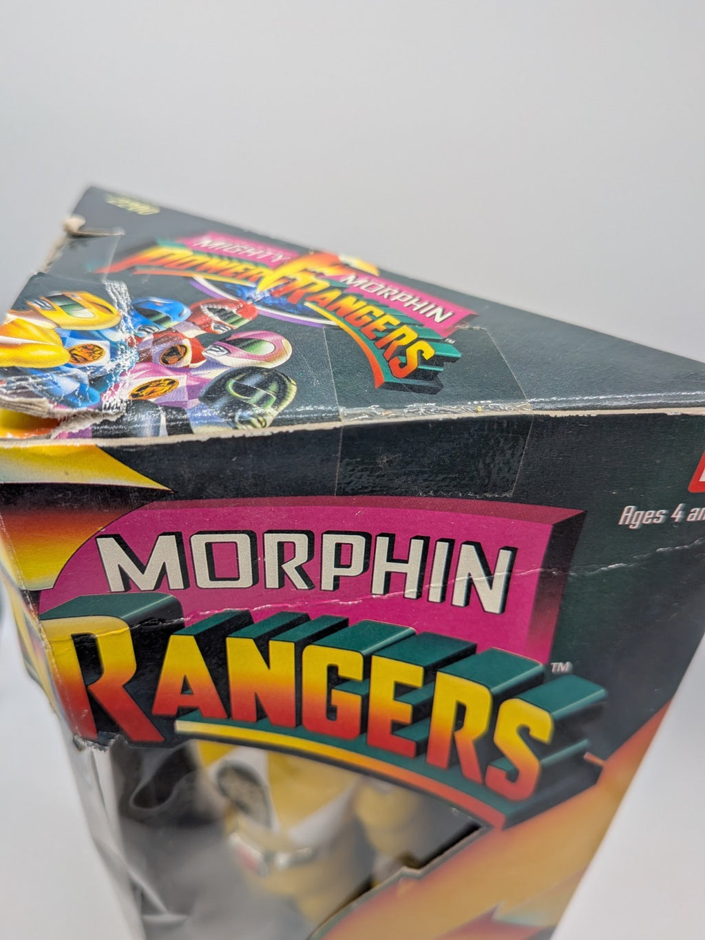 Bandai 1993 Mighty Morphin Power Rangers Trini Yellow Ranger 8" 