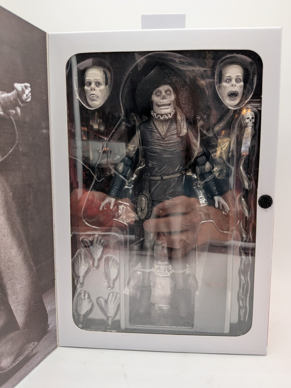 NECA 2023 Universal Monsters The Phantom of the Opera "Masque of the Red Death"