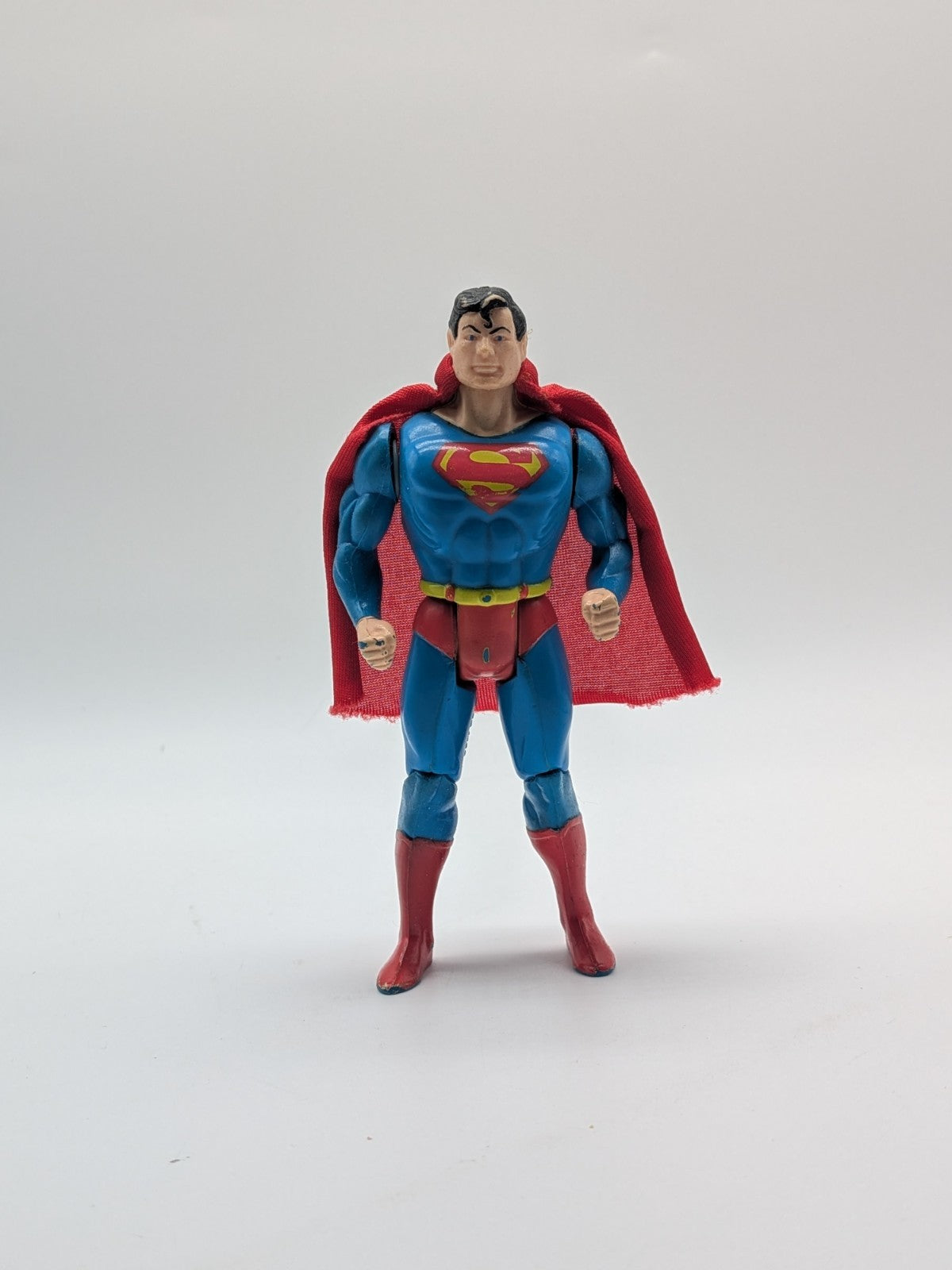 Kenner 1984 DC Super Powers Superman (Complete) Action Figure 