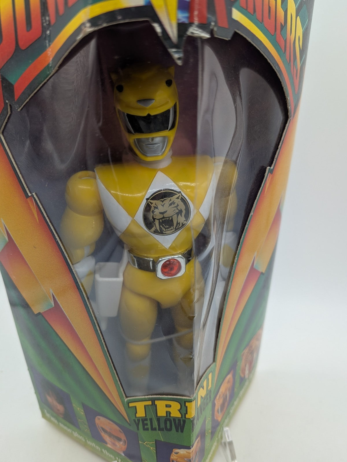 Bandai 1993 Mighty Morphin Power Rangers Trini Yellow Ranger 8" 
