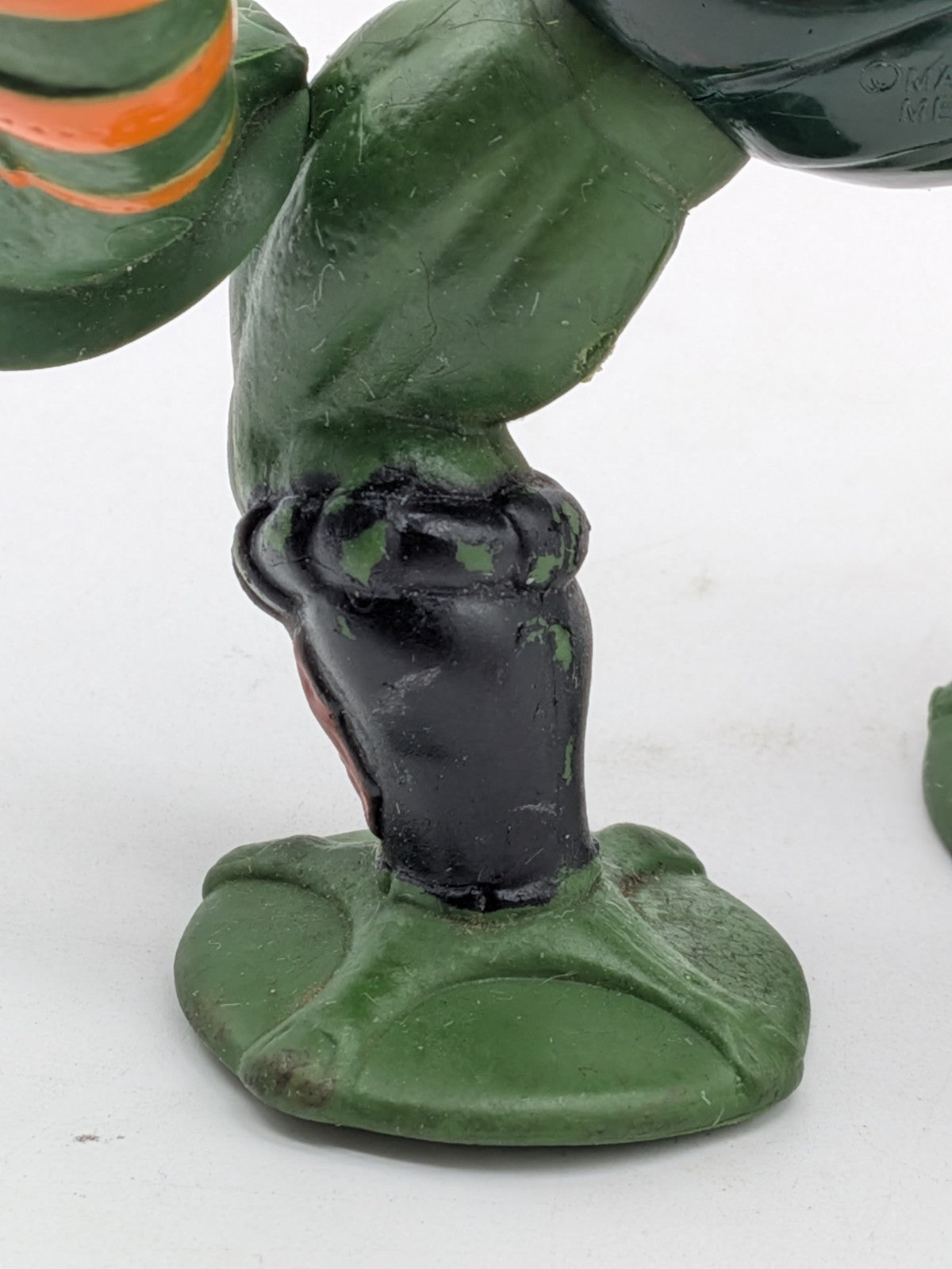 Mattel 1985 MOTU Leech Black Belt Variant Complete Crossbow