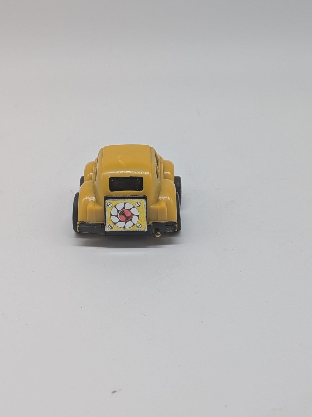 Hasbro 1984 Transformers G1 Bumblebee Figure (Complete)