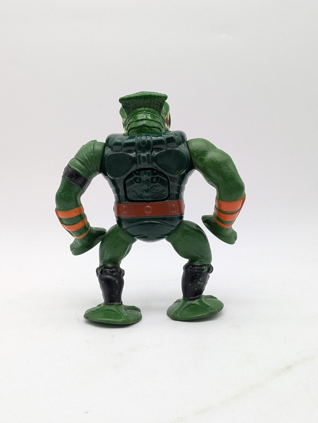 Mattel 1985 MOTU Leech Black Belt Variant Complete Crossbow