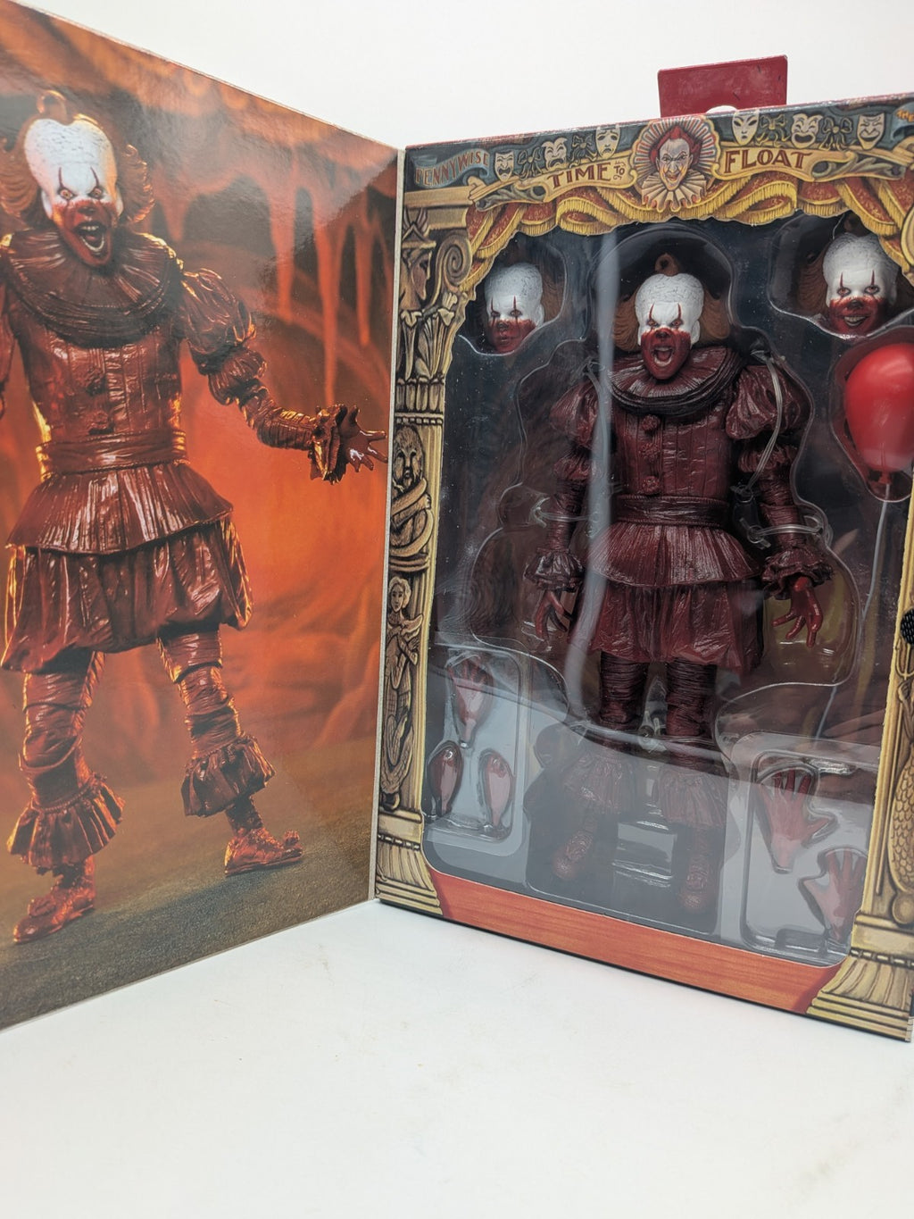 NECA 2026 Welcome to Derry Ultimate Blood Pennywise