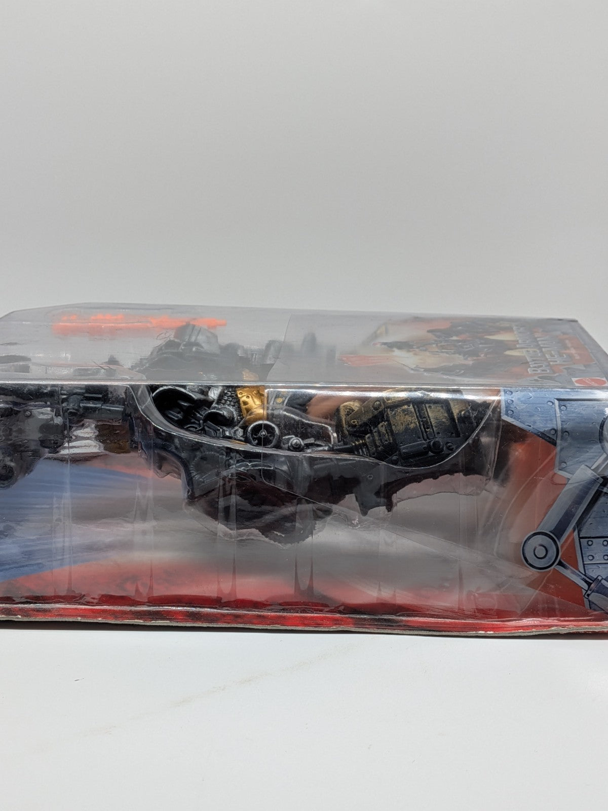 Mattel 2003 Masters of the Universe Deluxe Battle Armor He-Man Action Figure 