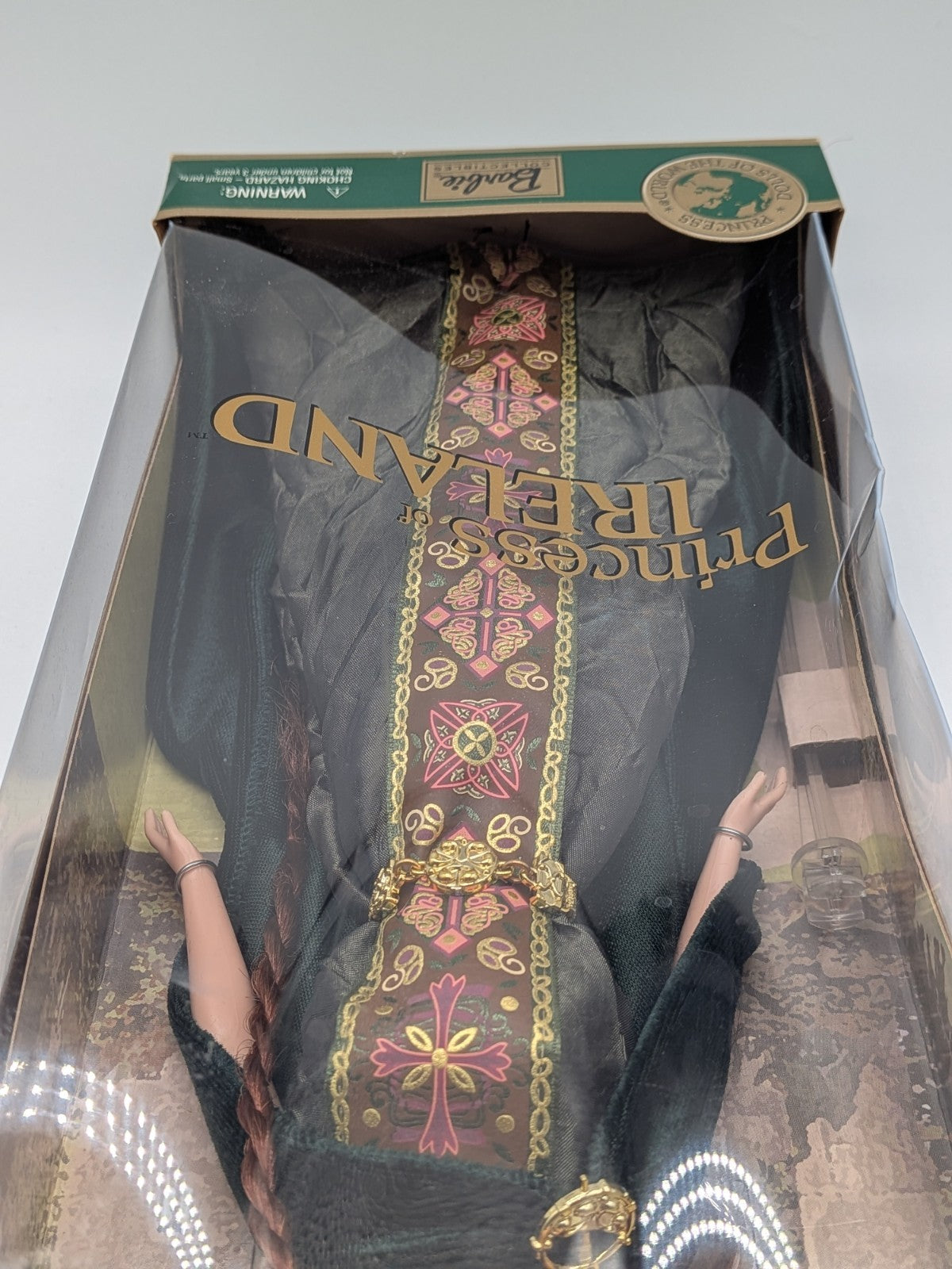 Mattel 2001 Dolls of the World  Princess Collection Princess of Ireland Barbie