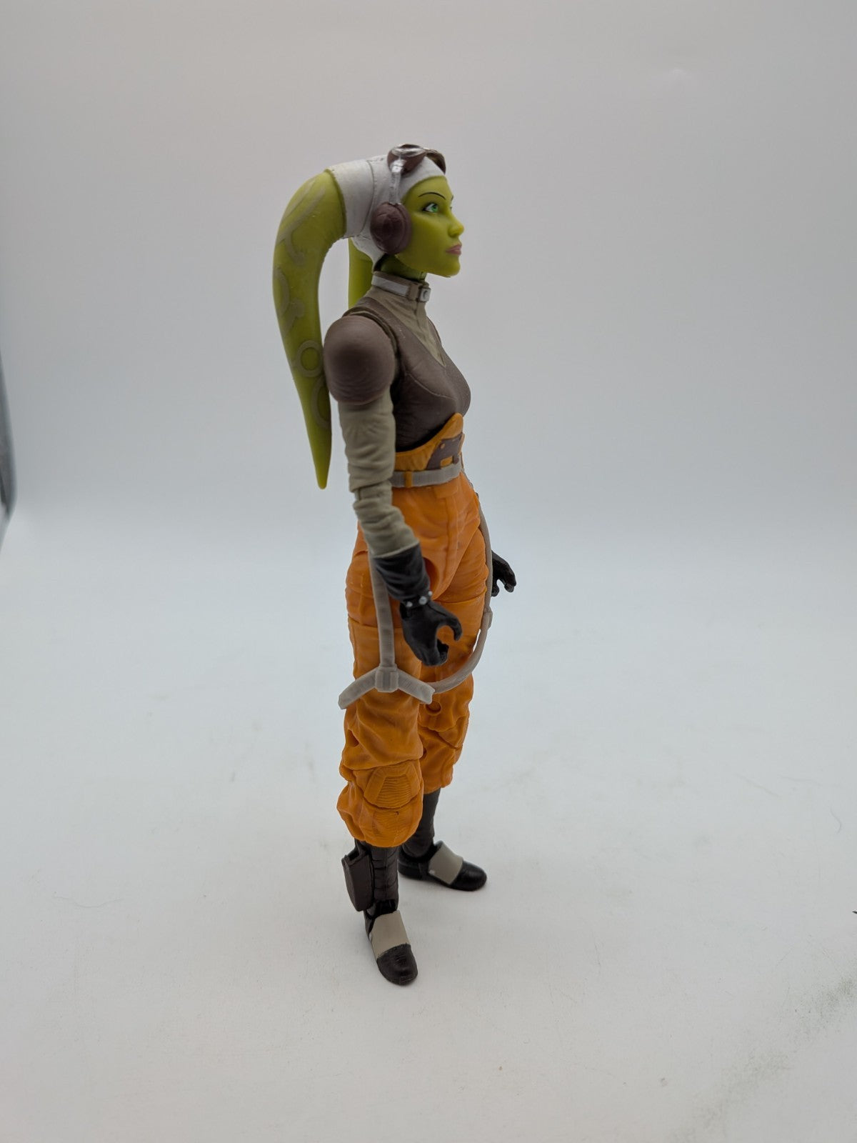 Hasbro 2017 Star Wars: The Black Series Hera Syndulla Action Figure 