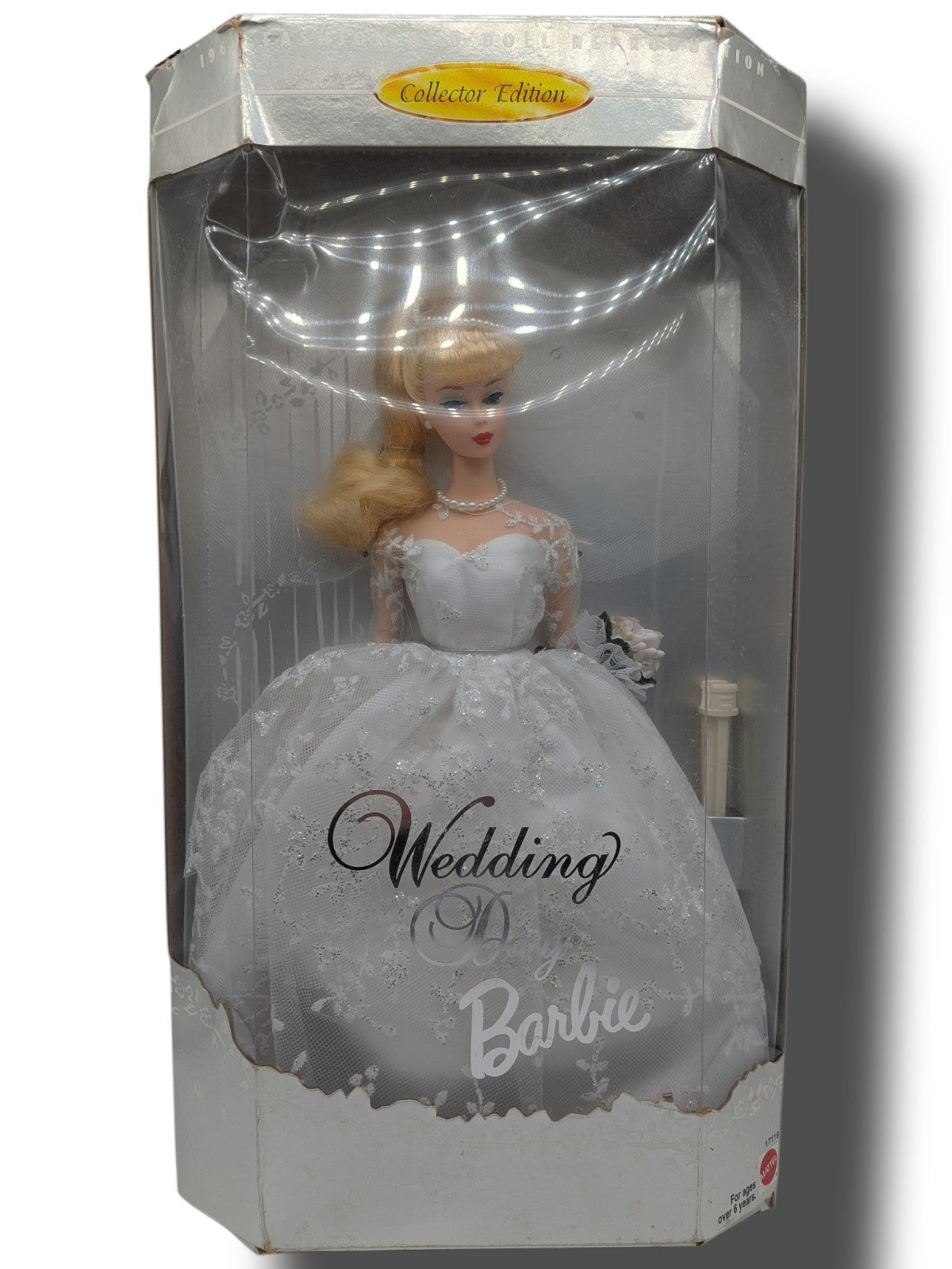 Mattel 1997 Great Fashions of the 20th Century Wedding Day Barbie Blonde