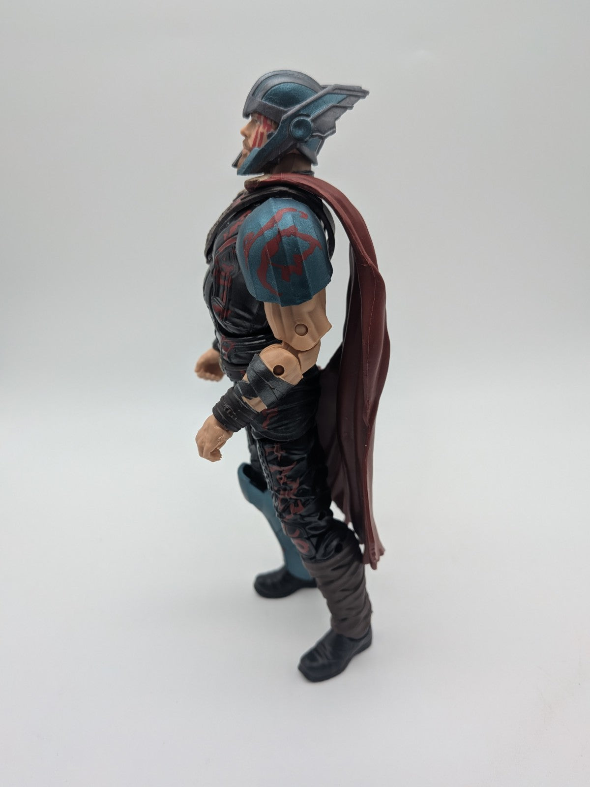 Hasbro 2017 Marvel Legends Thor - Loose (Complete Figure)