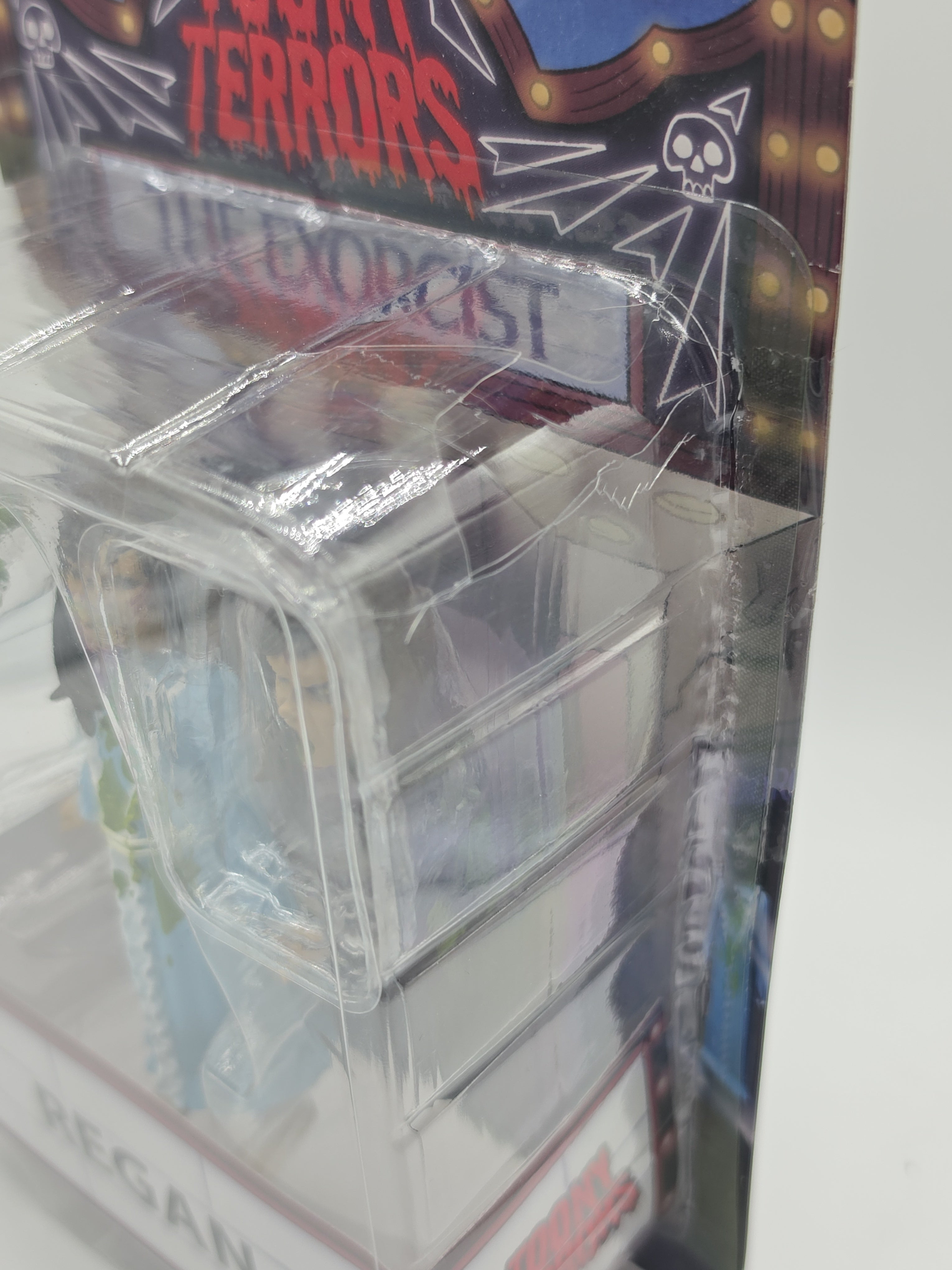 NECA 2020 Toony Terrors Regan Action Figure