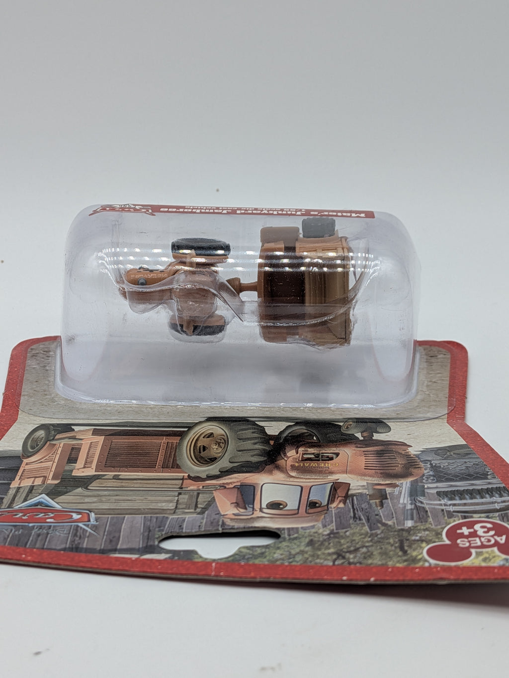 Disney Parks 2012 Disney Pixar Cars Mater's Junkyard Jamboree Die-cast Vehicle
