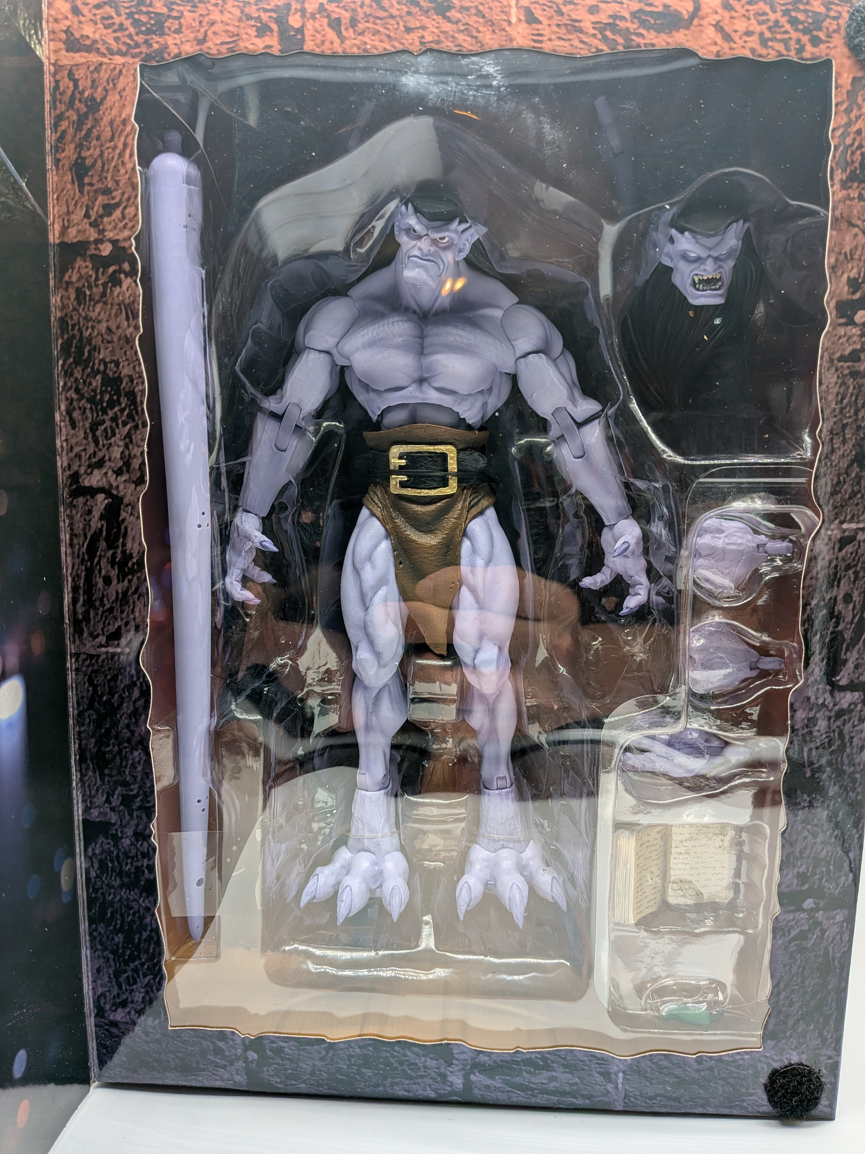 NECA 2021 Gargoyles Goliath