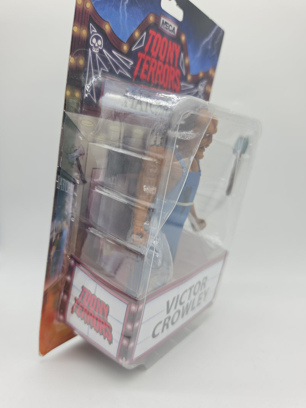 NECA 2020 Toony Terrors Victor Crowley (Hatchet) Action Figure