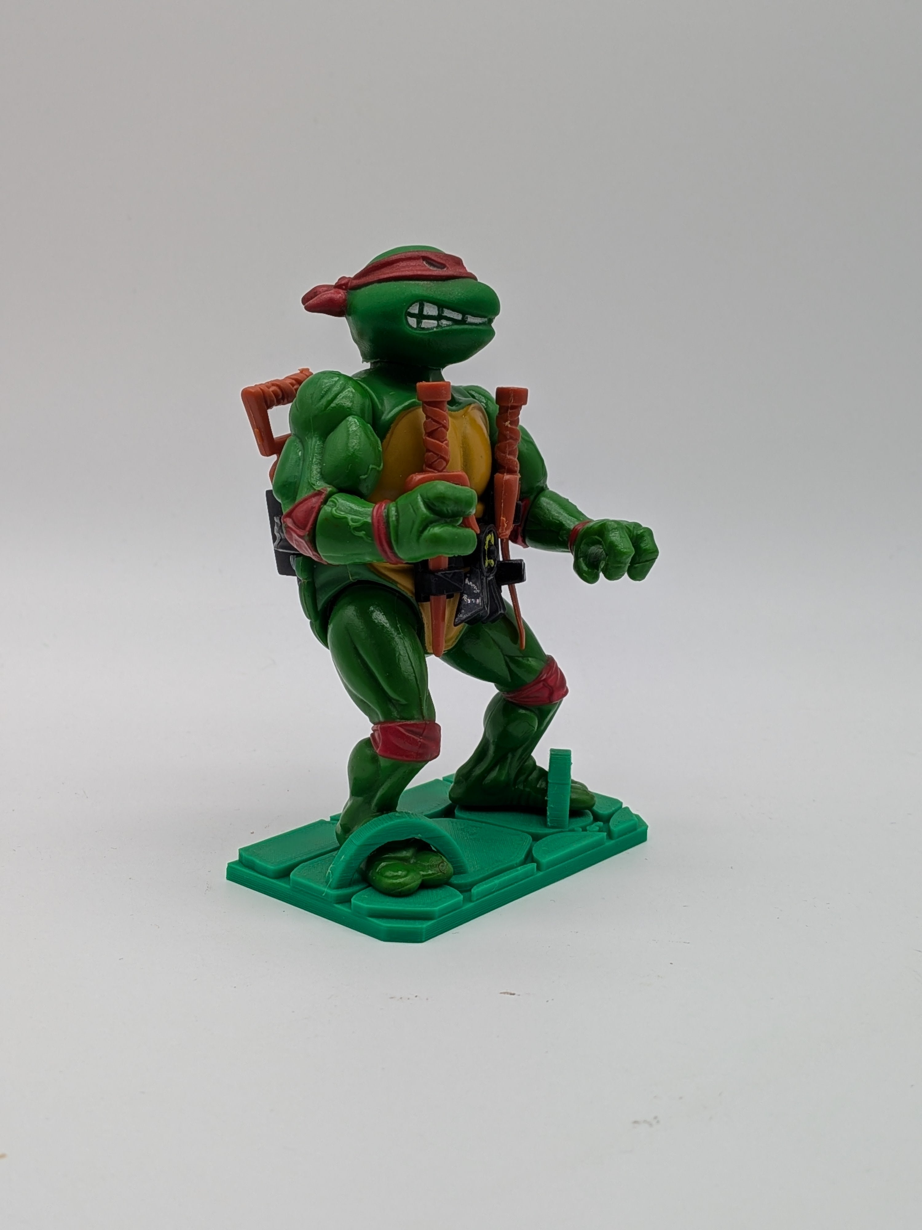 Vintage 1988 Playmates TMNT Raphael Action Figure (Soft Head variant) - Loose