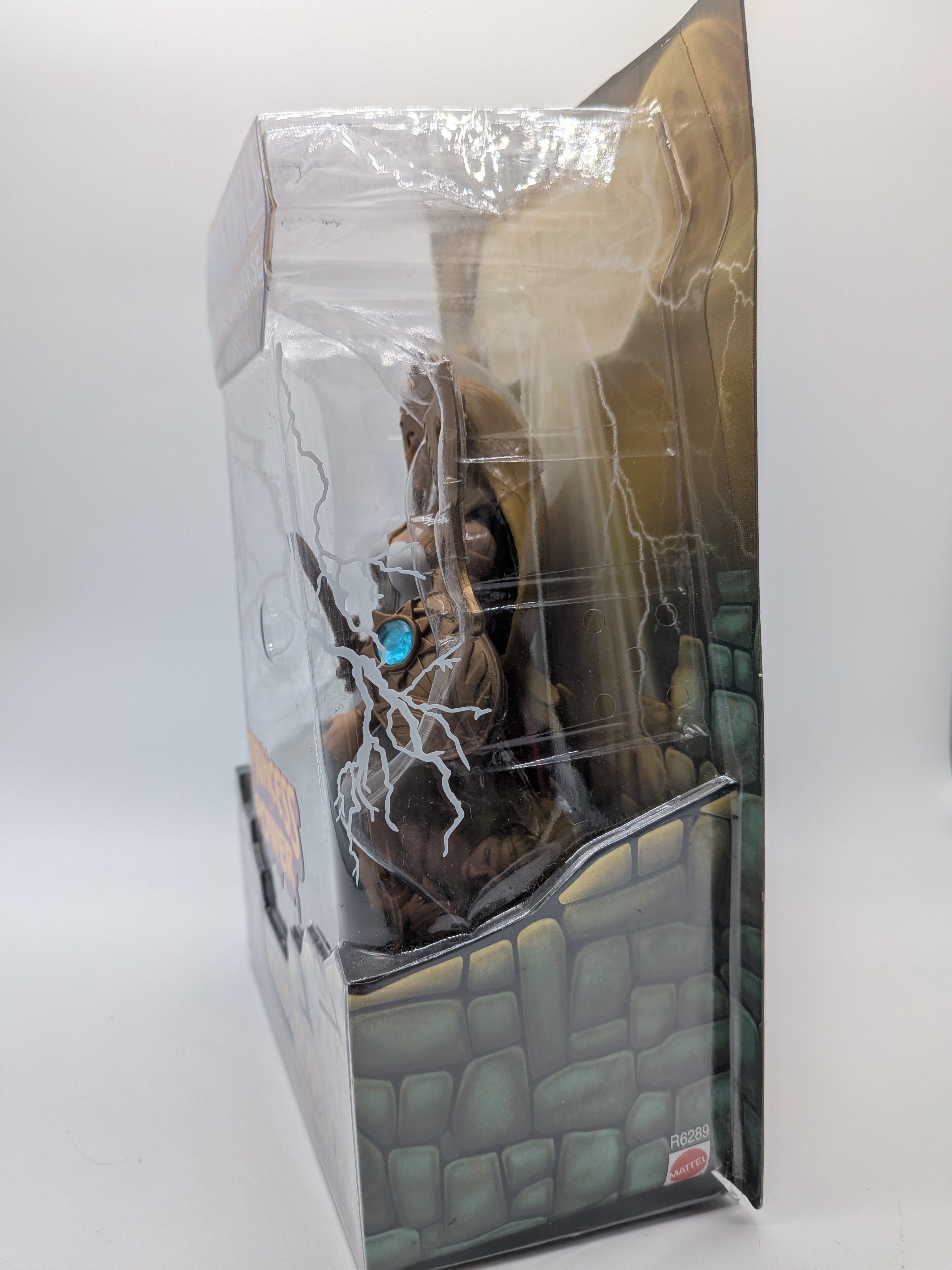 Mattel 2009 Masters of the Universe Classics She-Ra Figure