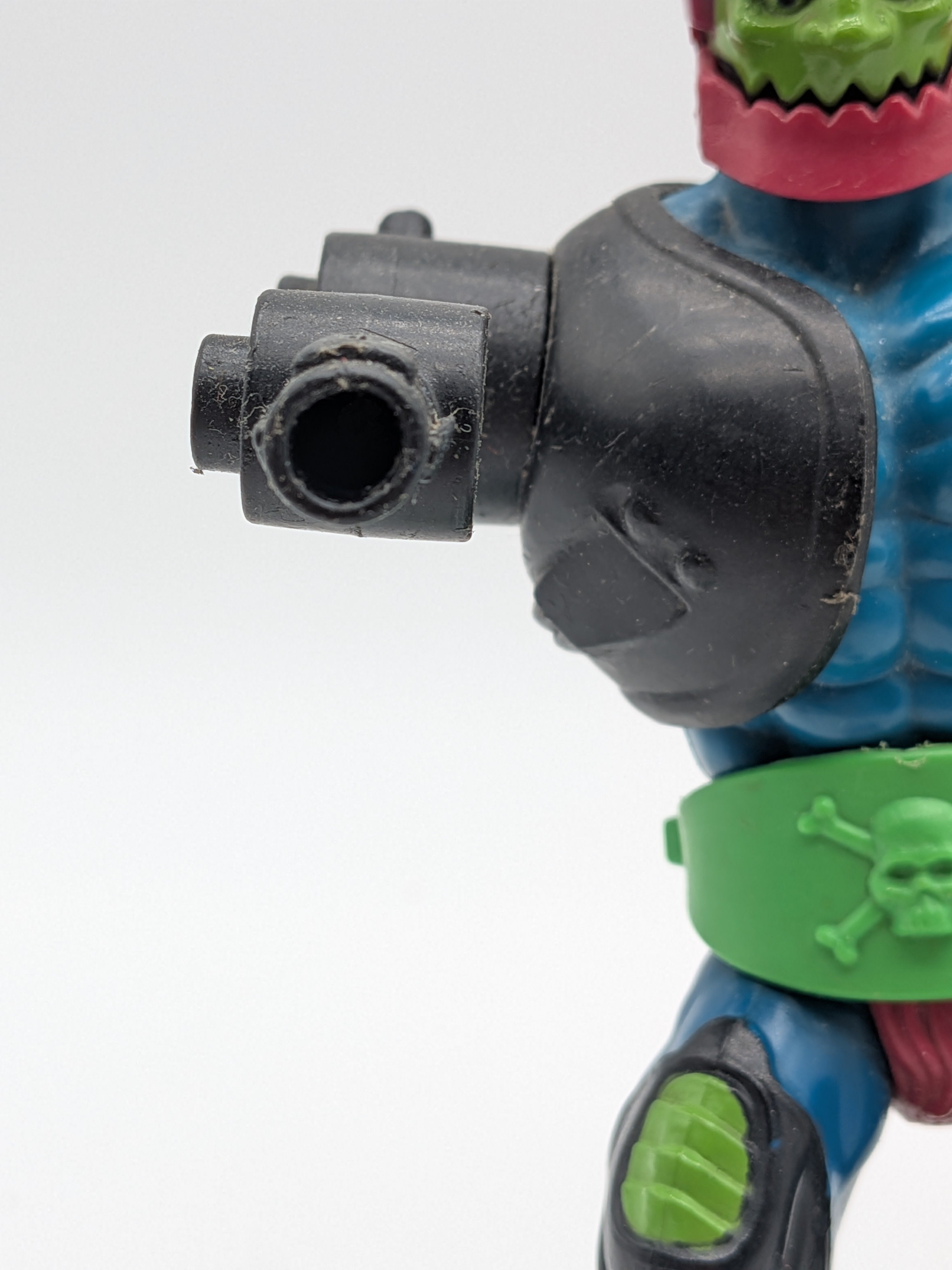 Mattel 1983 Masters of the Universe Trap Jaw - Loose Complete Figure w/Warrior's Ring