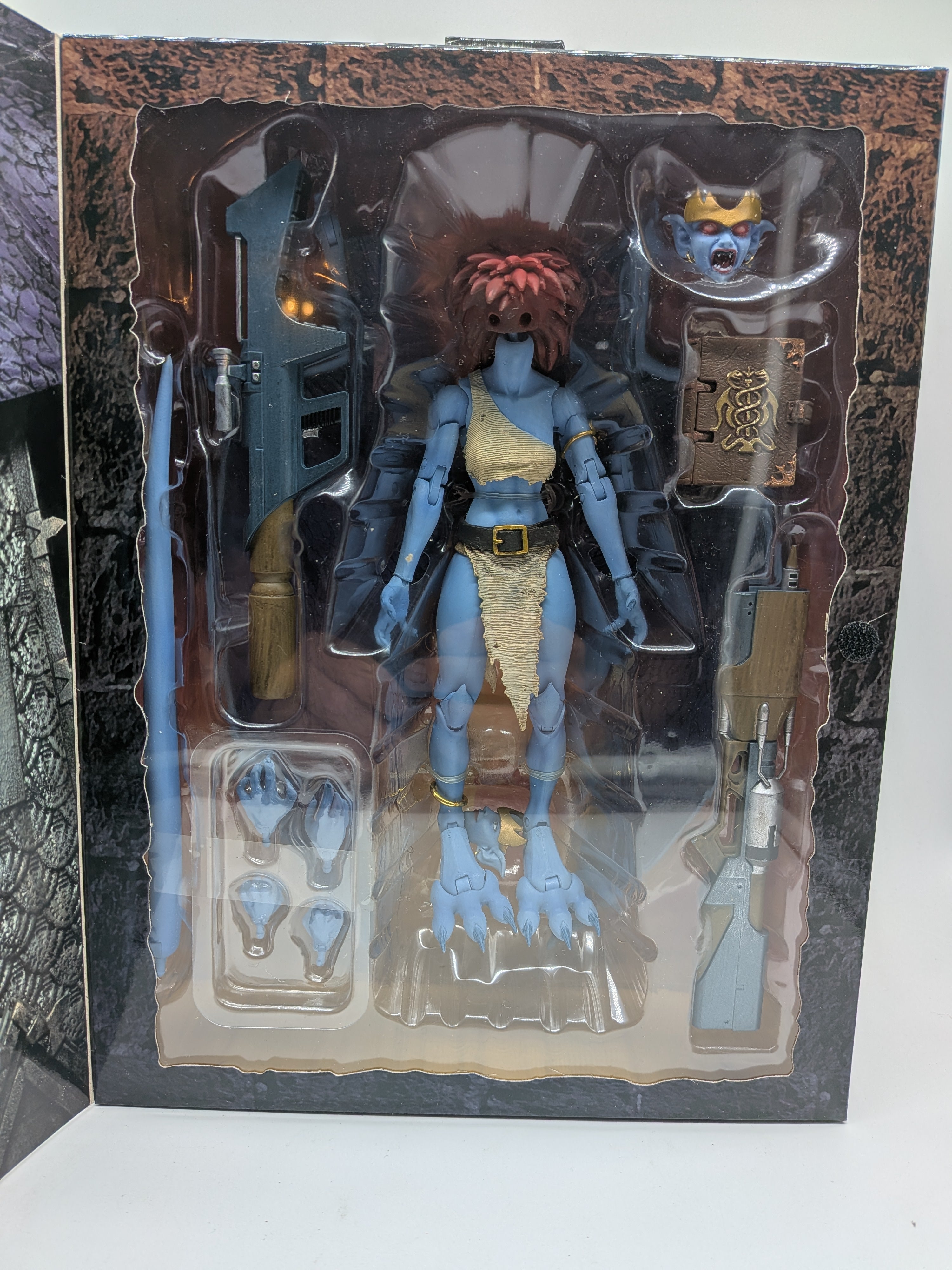 NECA 2022 Disney Gargoyles Demona